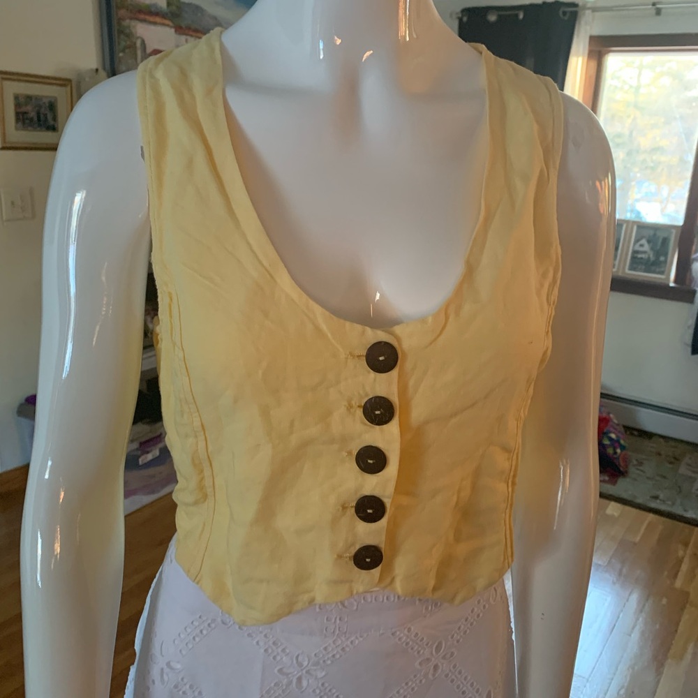 Women mini top